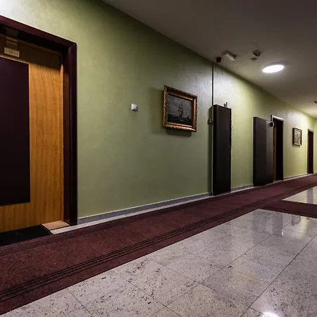 Soba 1 Lux * 帕利克